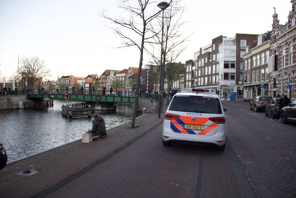 Auto kopje onder door vergeten handrem