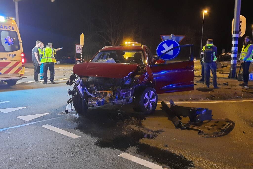 Meerdere voertuigen betrokken bij ongeval