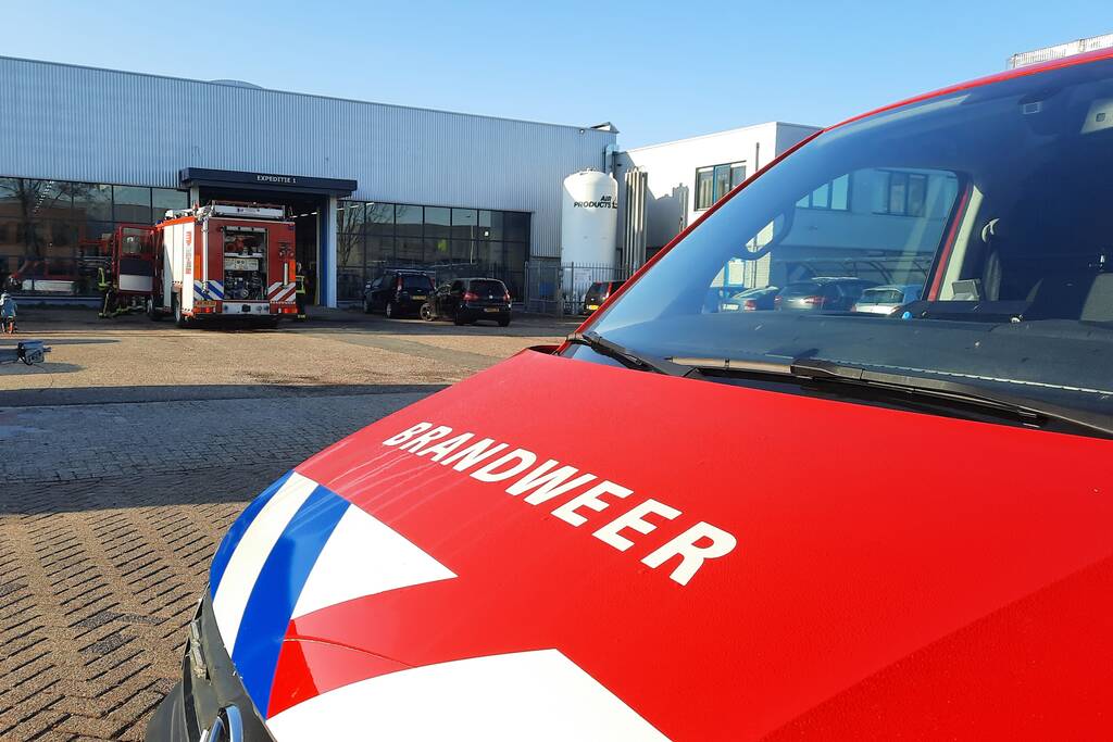 Brand in afzuigunit bedrijfspand