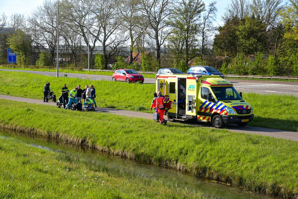 Scooterrijder zwaargewond bij eenzijdig ongeval