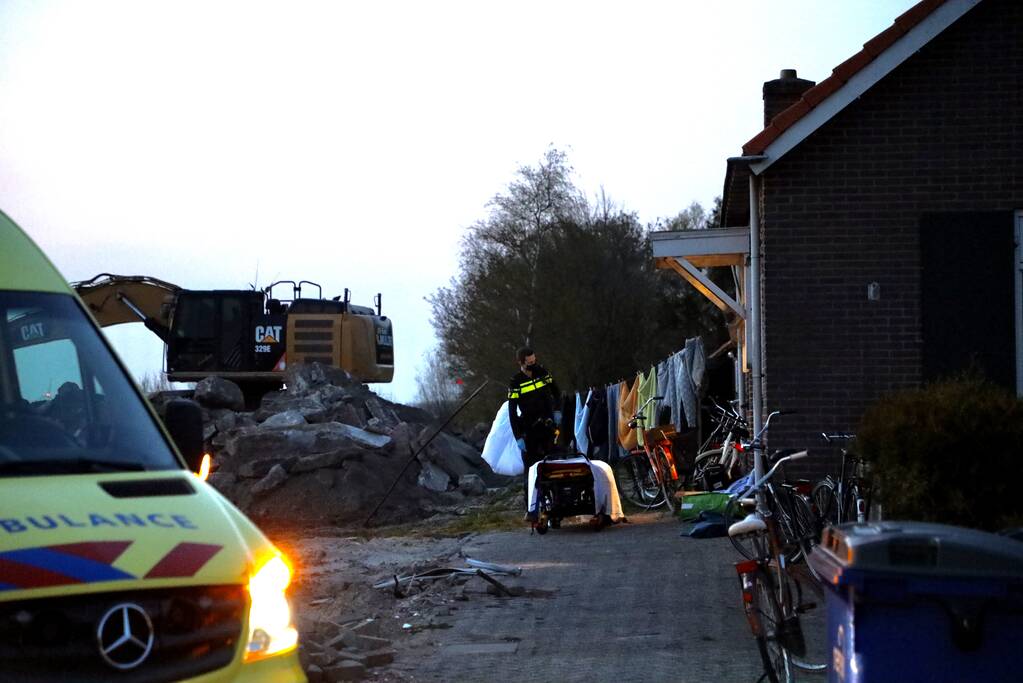 Traumahelikopter landt voor incident in woning