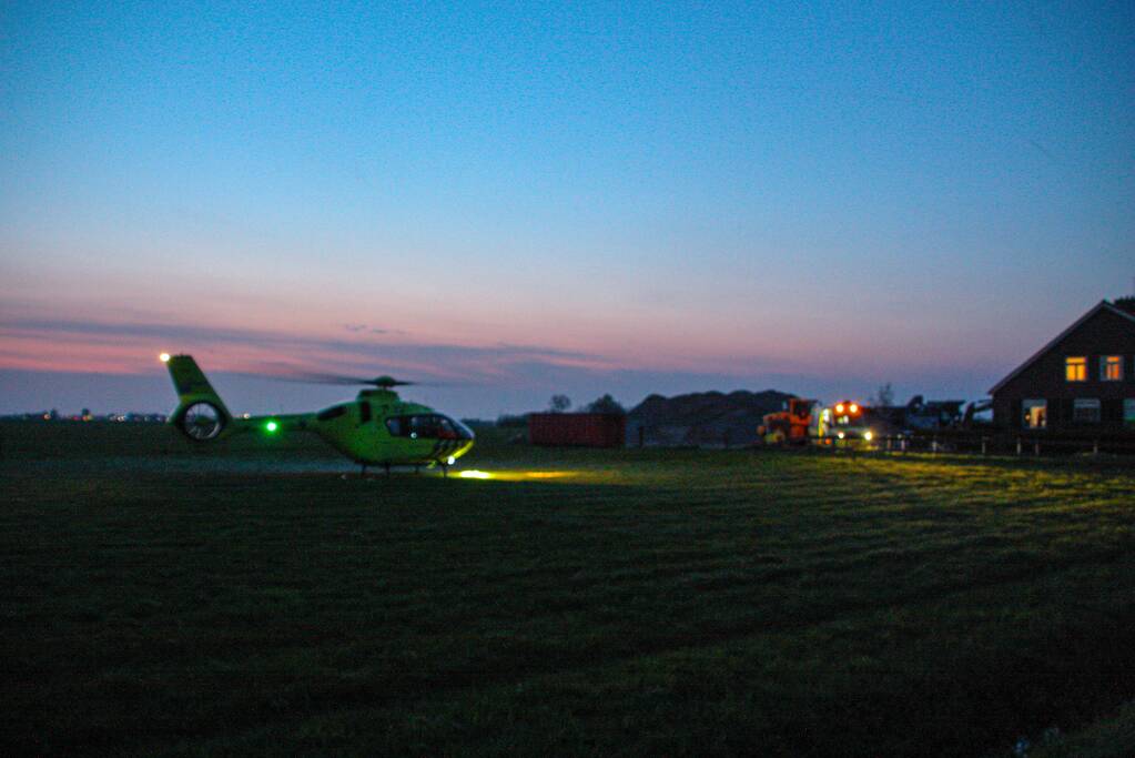 Traumahelikopter landt voor incident in woning