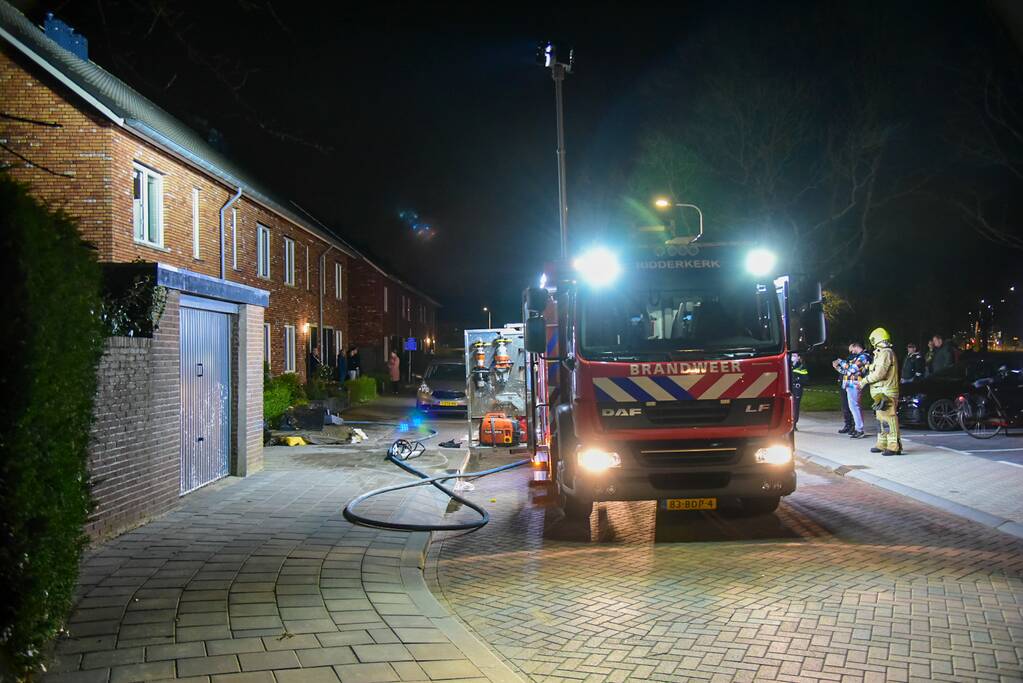 Uitslaande brand in slaapkamer