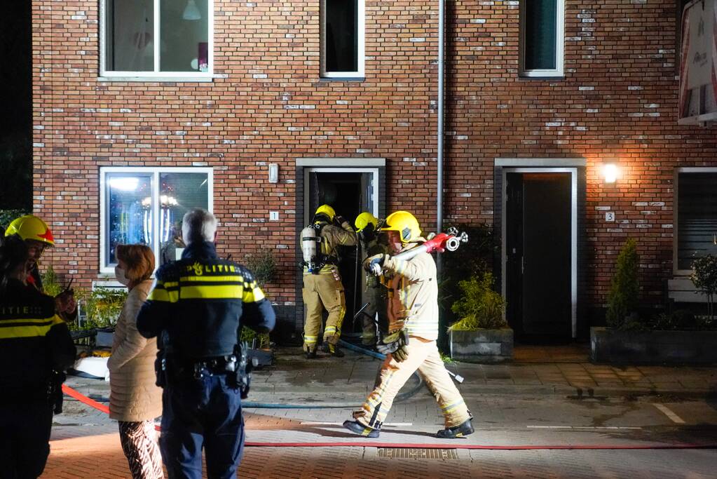 Uitslaande brand in slaapkamer