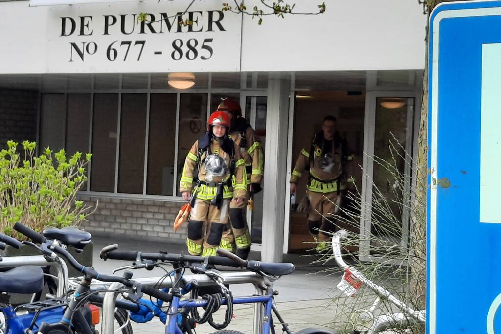 Gaslucht waargenomen in flatgebouw