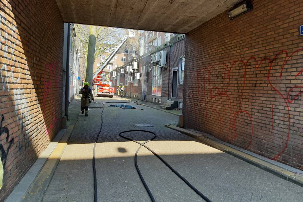 Veel rook bij uitslaande brand in restaurant