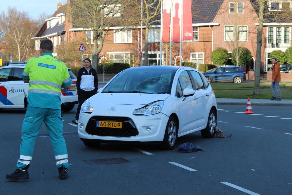 Fietser gewond bij ongeval met auto