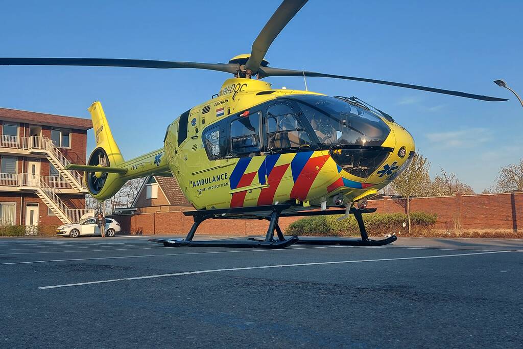 Traumahelikopter ingezet voor incident in woning