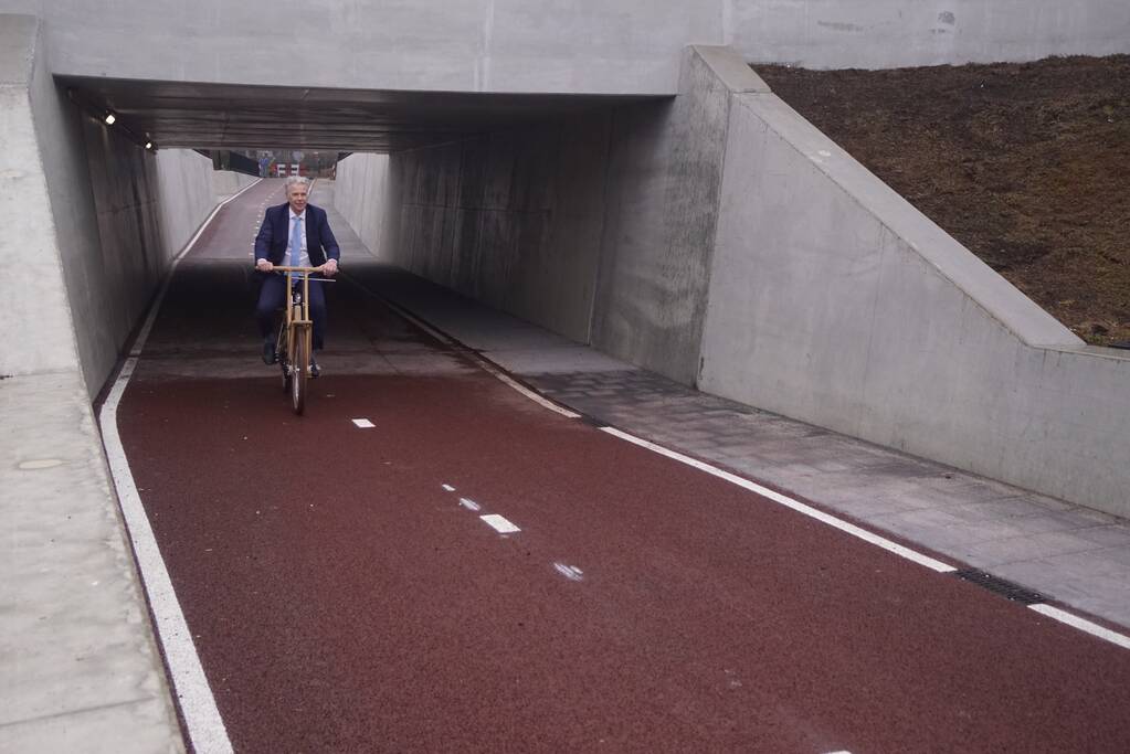 Vernieuwde Rotonde 2 geopend