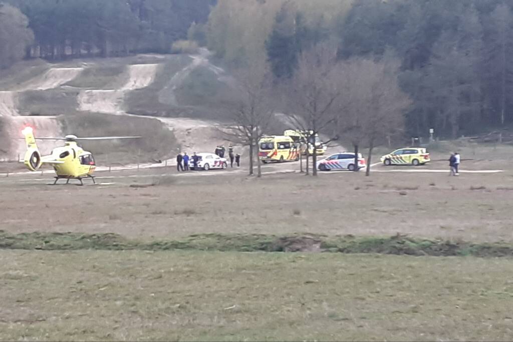 Traumahelikopter landt voor eenzijdig ongeval met mountainbiker