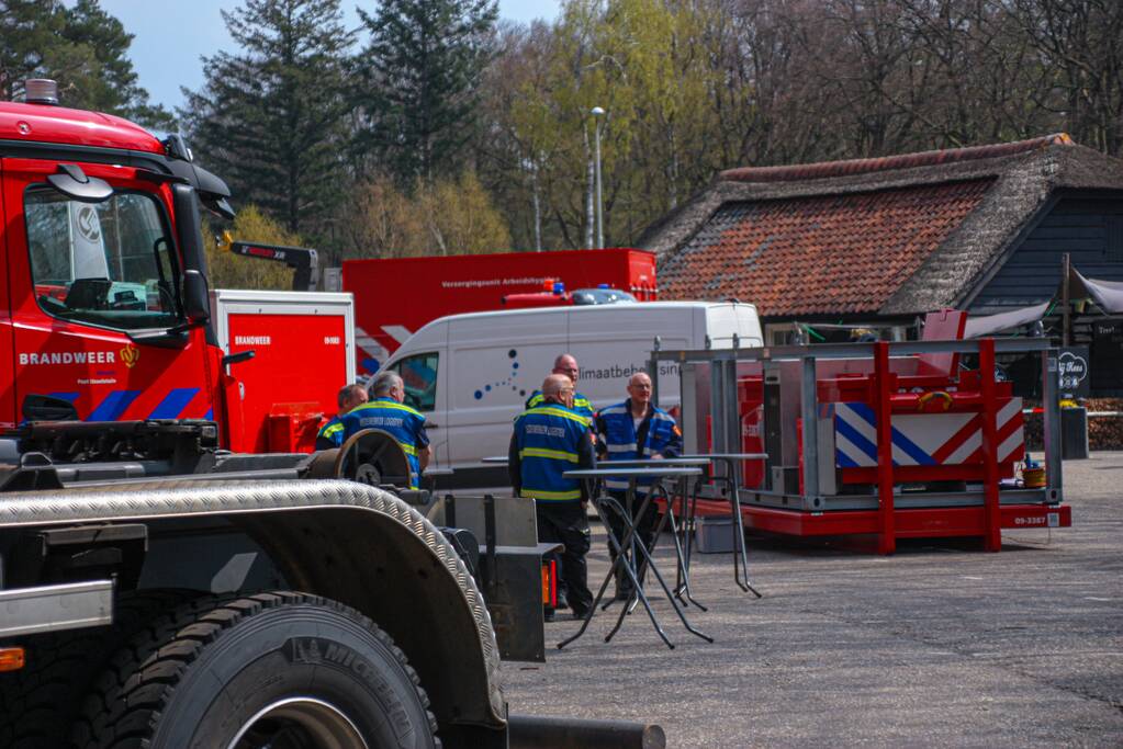Veel rook bij brand op militair oefenterrein