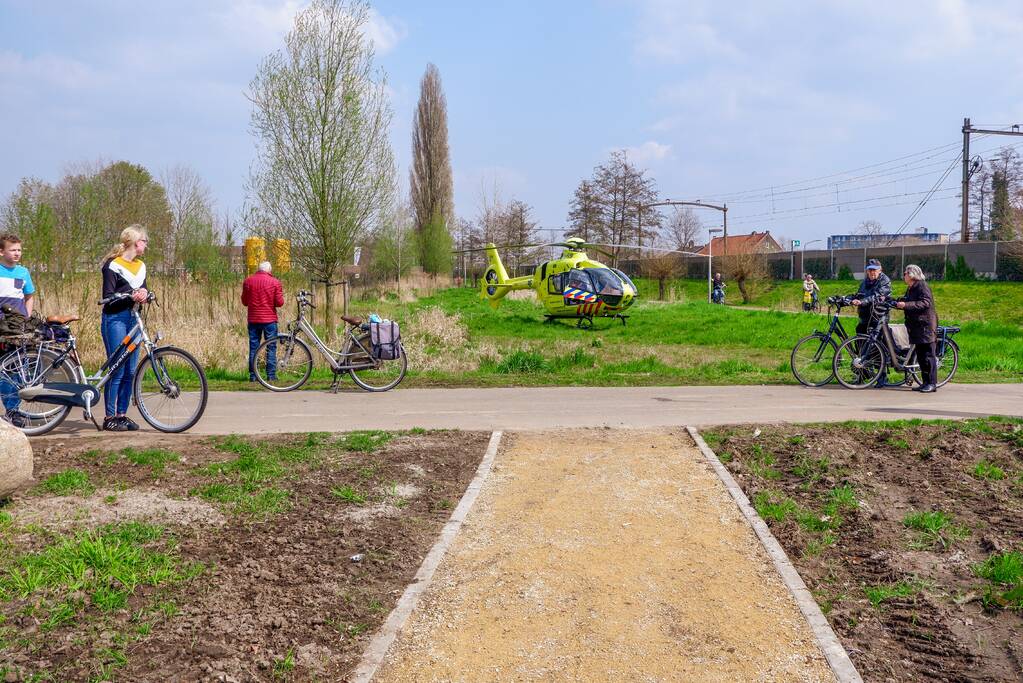 Coronapatiënt uit woning gehaald