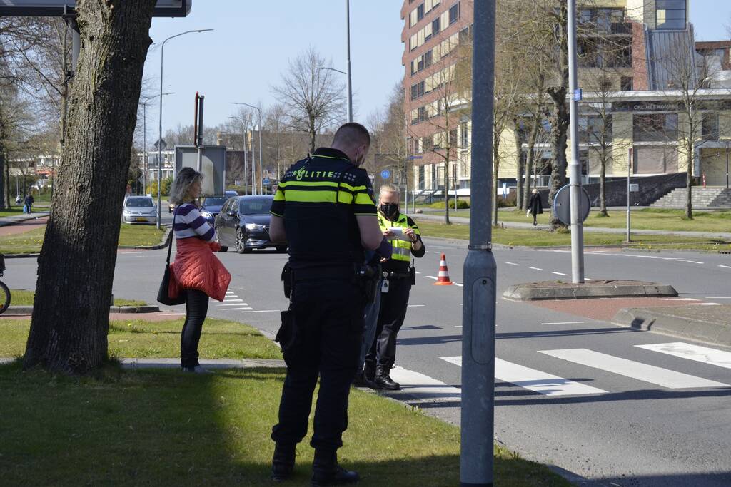 Voetganger aangereden op zebrapad