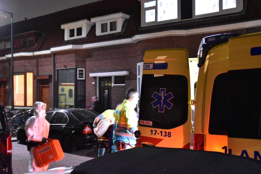 Zwaargewonde en aanhouding bij steekpartij