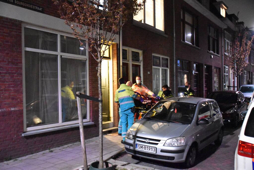 Zwaargewonde en aanhouding bij steekpartij