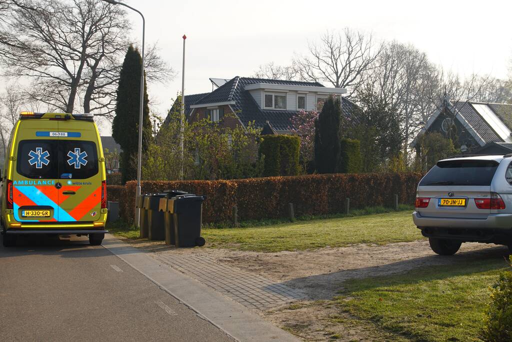 Automobiliste ziet fietser over het hoofd