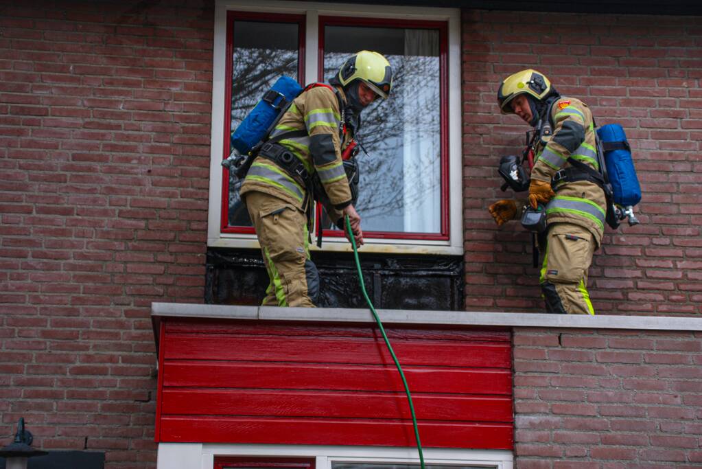 Brand op dak tijdens werkzaamheden