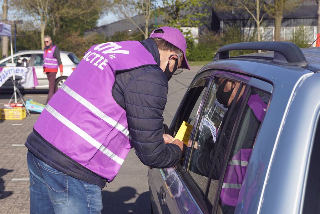 Zure appels voor stakers in de metaalsector