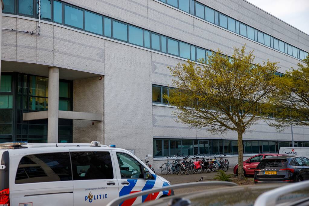 Overleden persoon aangetroffen in voormalig Belastingkantoor