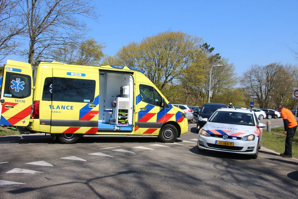 Motorrijder gewond na ongeval met personenauto