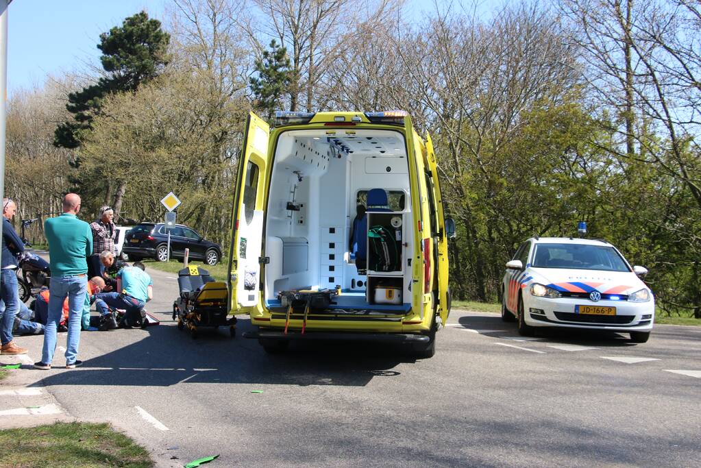 Motorrijder gewond na ongeval met personenauto