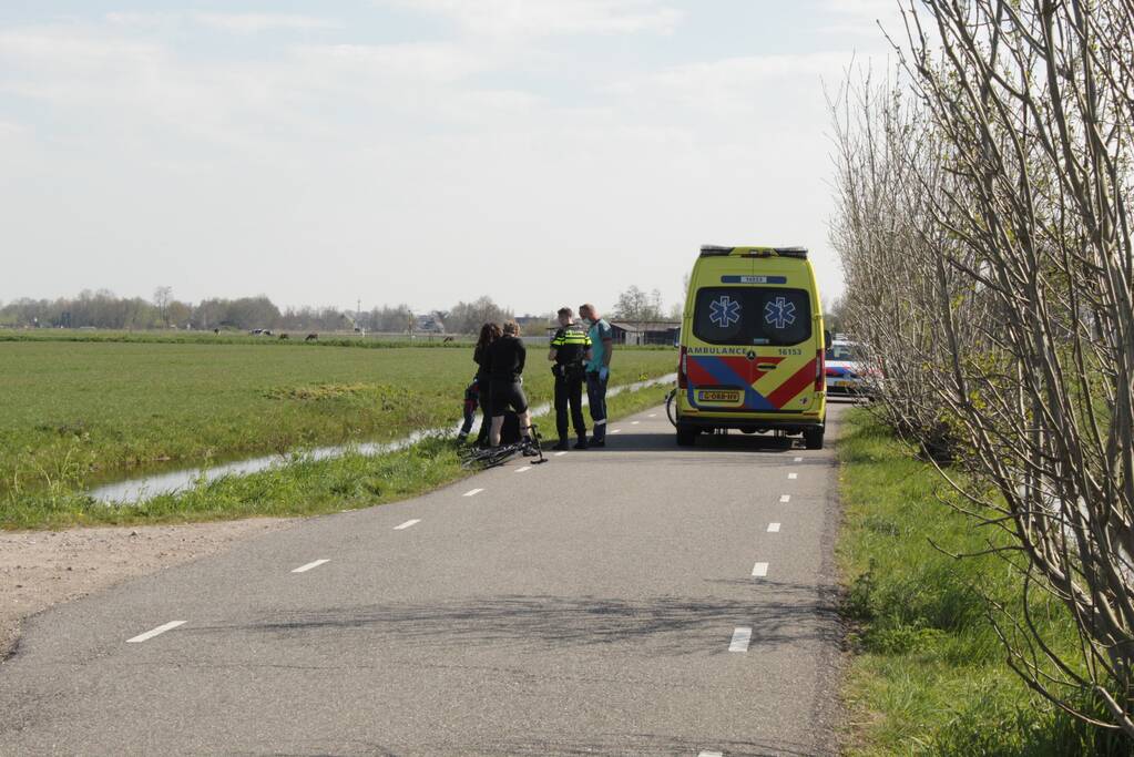 Fietser gewond door aanrijding met scooter