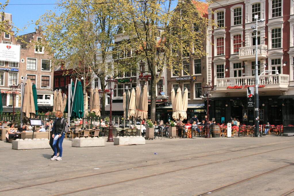 Gezellige drukte bij heropening terrassen