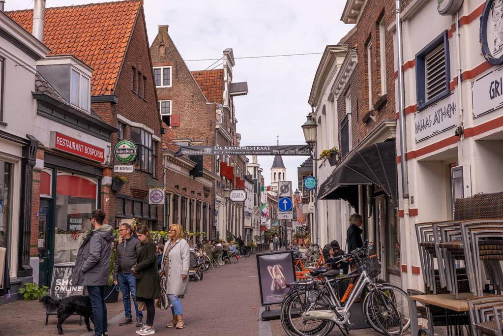 Versoepeling coronamaatregelen: winkels en terrassen open