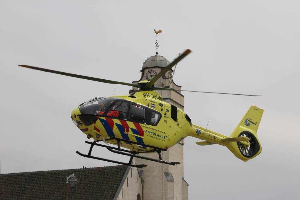 Persoon zwaargewond bij incident in parkeergarage