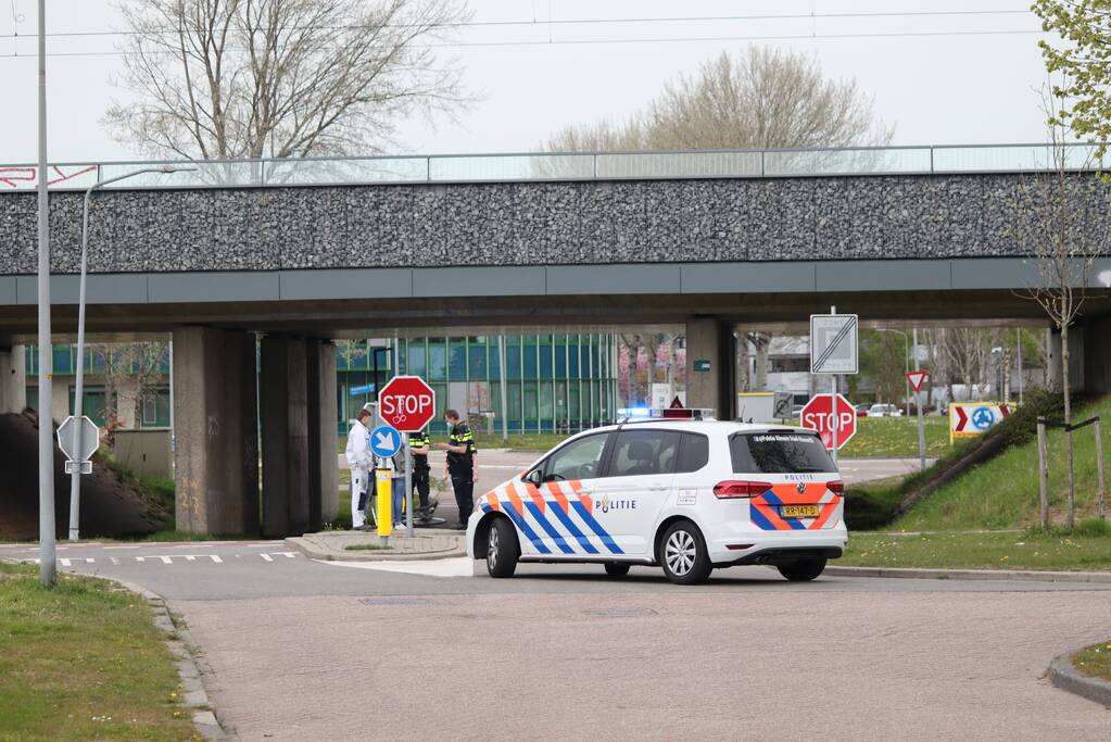 Automobilist ziet overstekende fietser over het hoofd