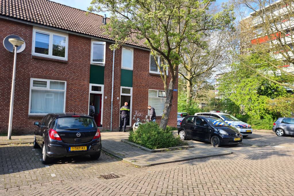 Overleden persoon aangetroffen in woning