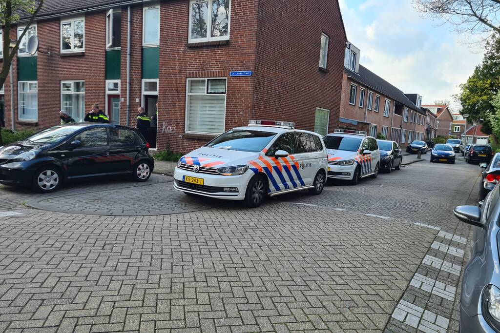 Overleden persoon aangetroffen in woning