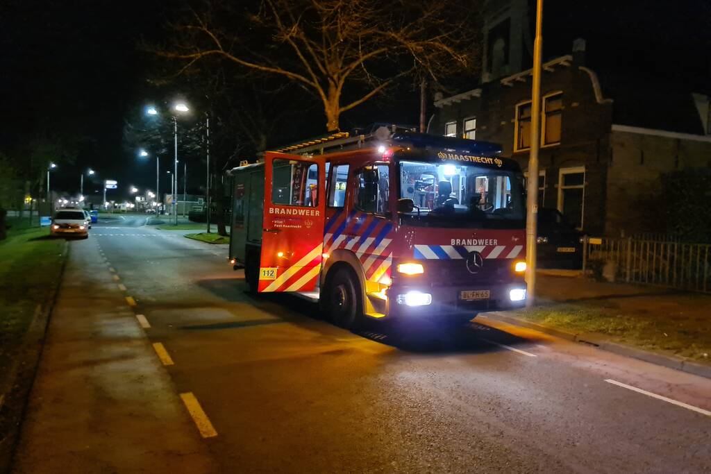 Onderzoek naar explosie bij voordeur