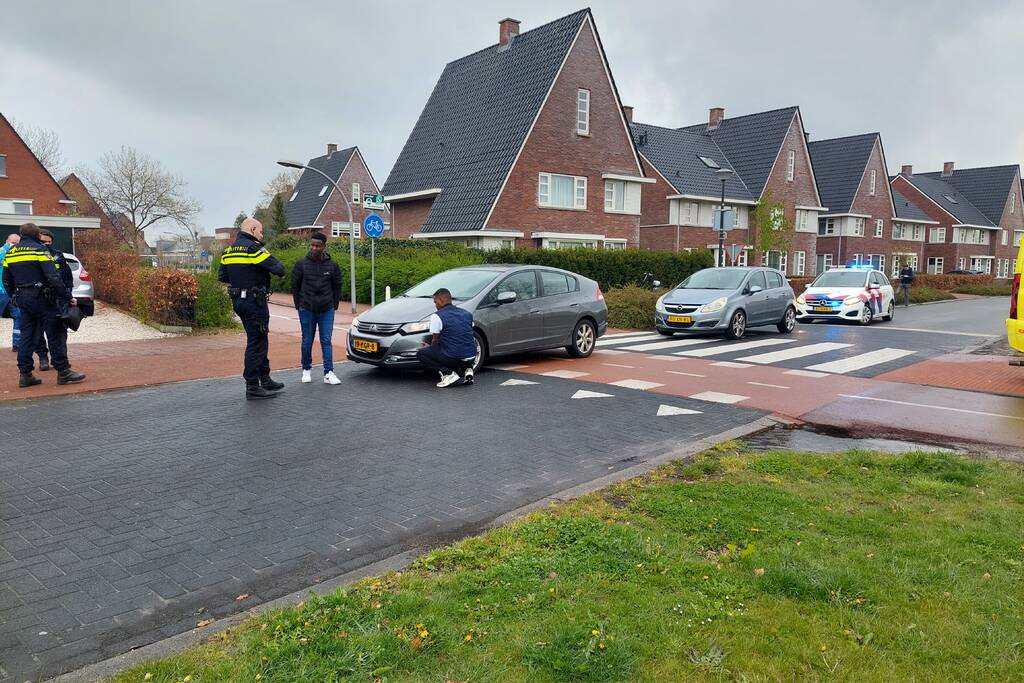 Fietsster aangereden door personenauto