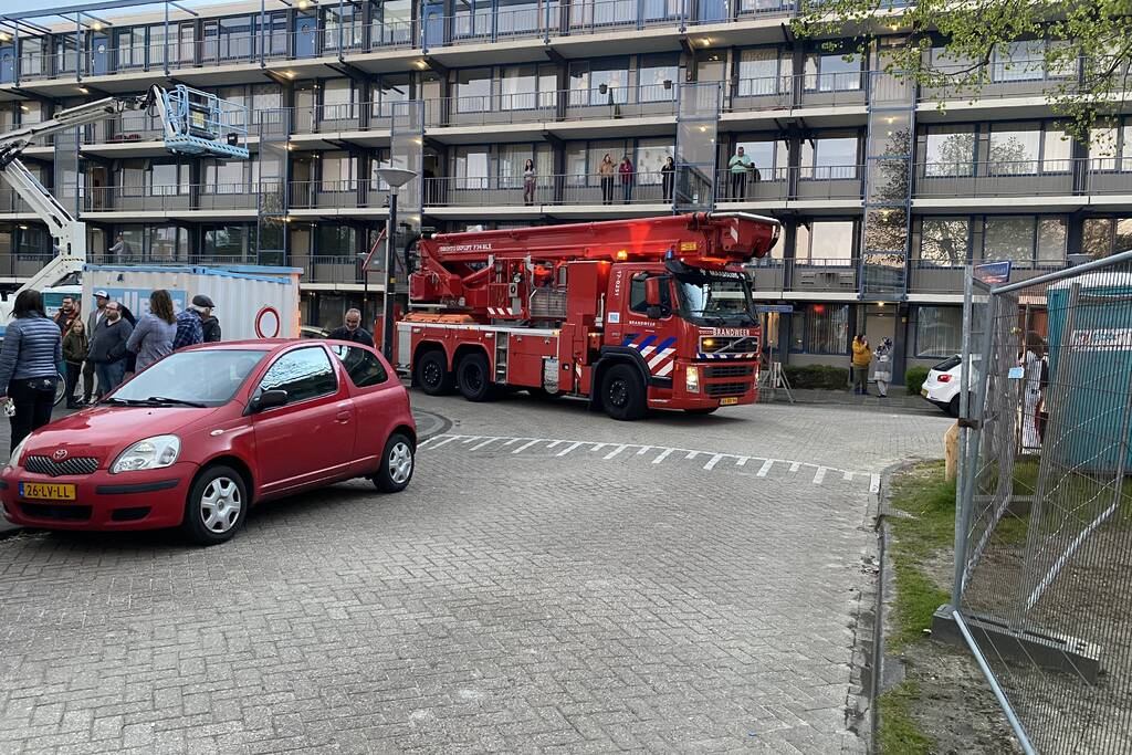 Veel rook bij brand in kelderbox