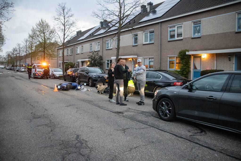 Scooterrijder gewond bij verkeersongeval