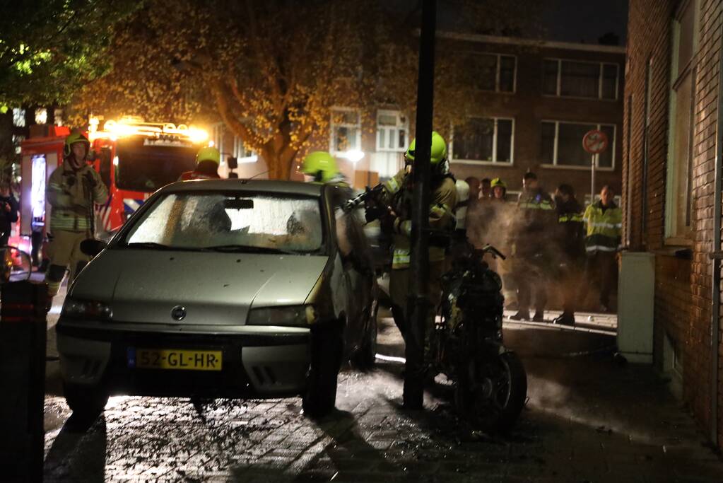 Scooterbrand slaat over op personenauto