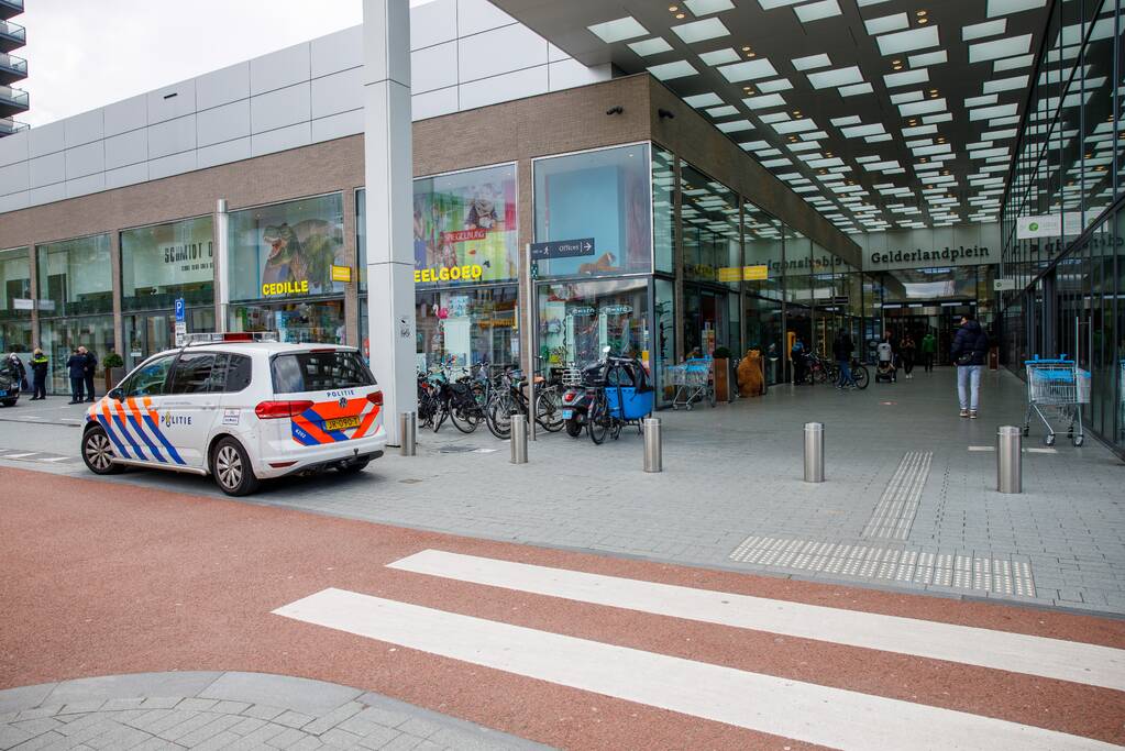 Overval op Schmidt Optiek