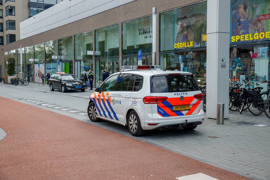 Overval op Schmidt Optiek