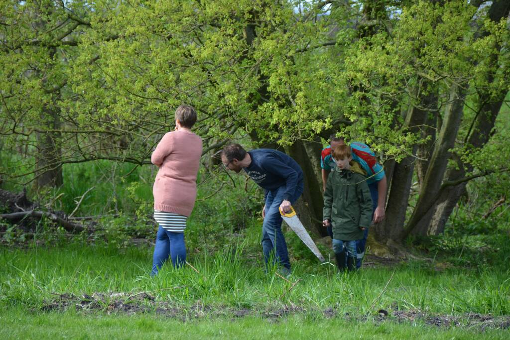 Brandweer helpt met bevrijden van kind
