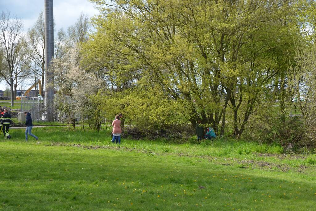 Brandweer helpt met bevrijden van kind