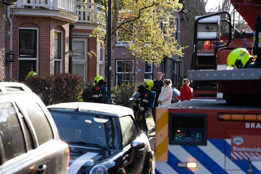 Schoorsteenbrand snel onder controle