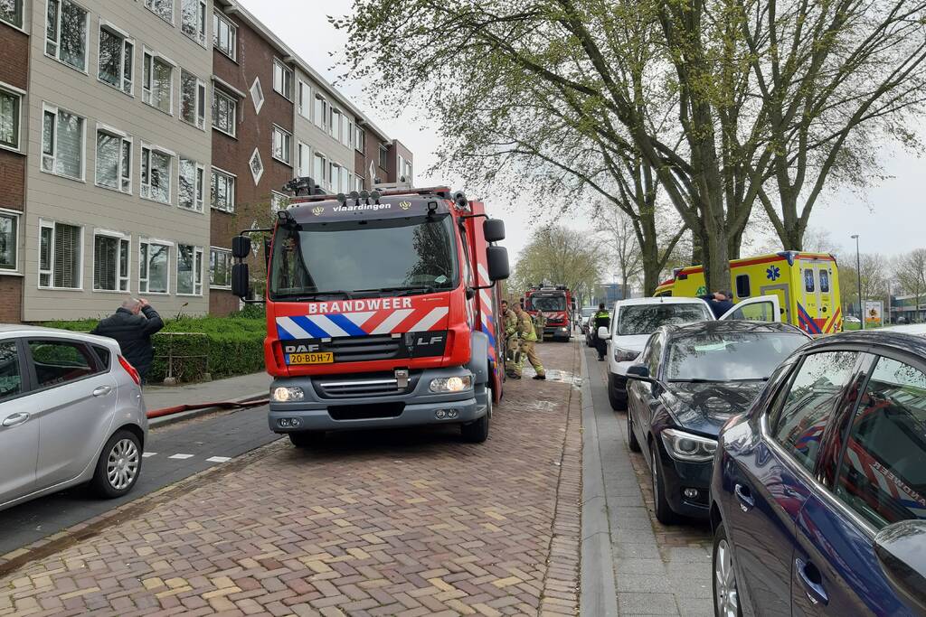 Brand in portiekflat snel geblust
