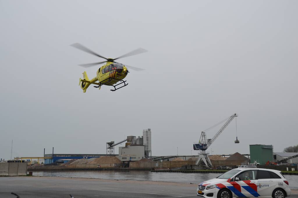 Bewoners van boot gewond door explosie