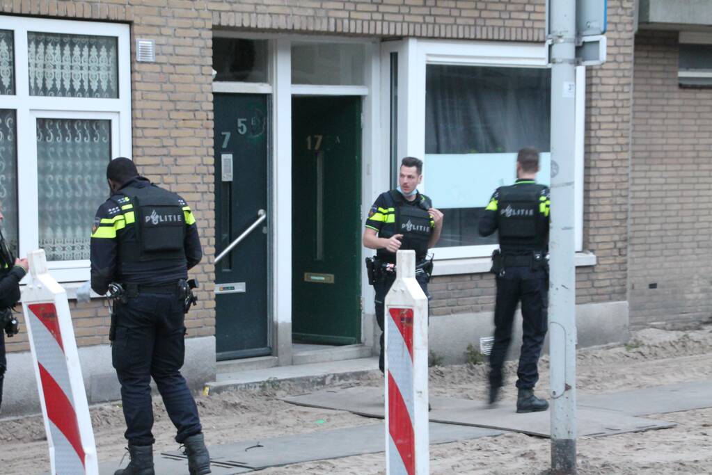 Politie doet onderzoek naar overval op woning