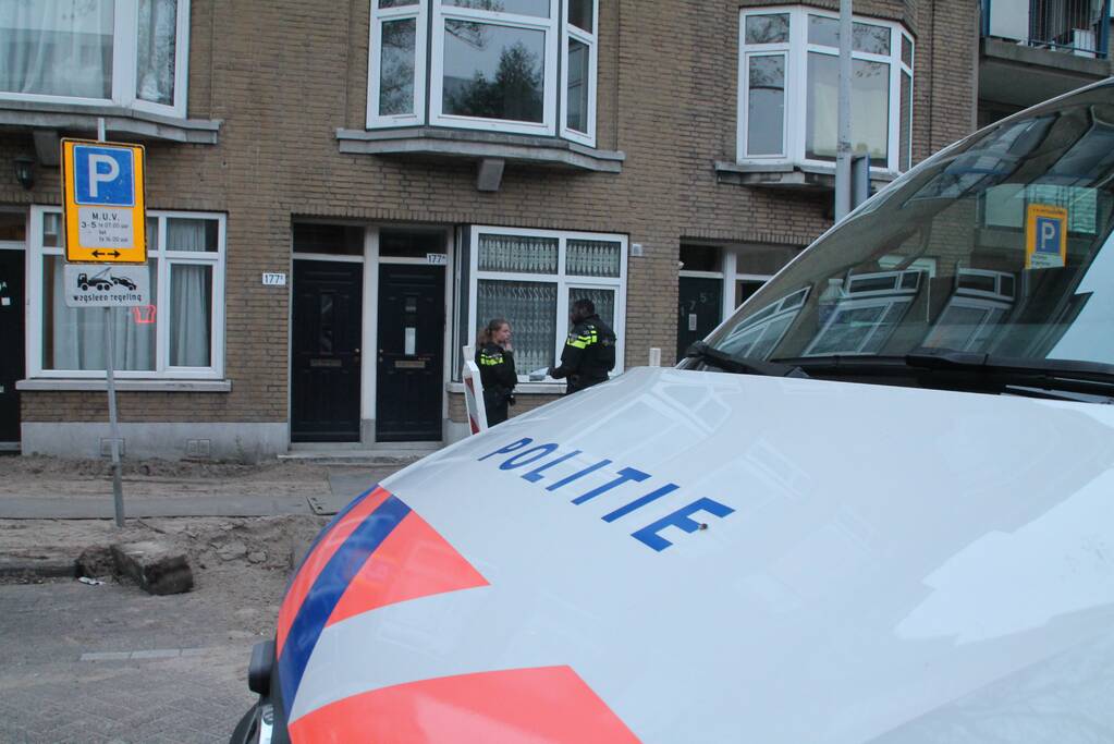 Politie doet onderzoek naar overval op woning