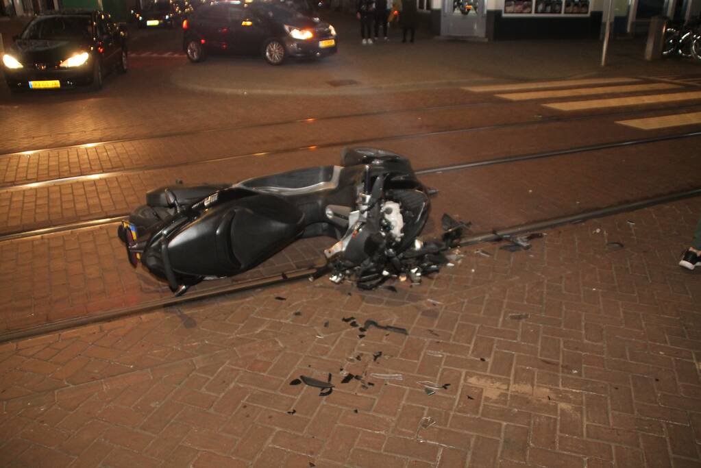 MP3 rijder gewond bij ongeval