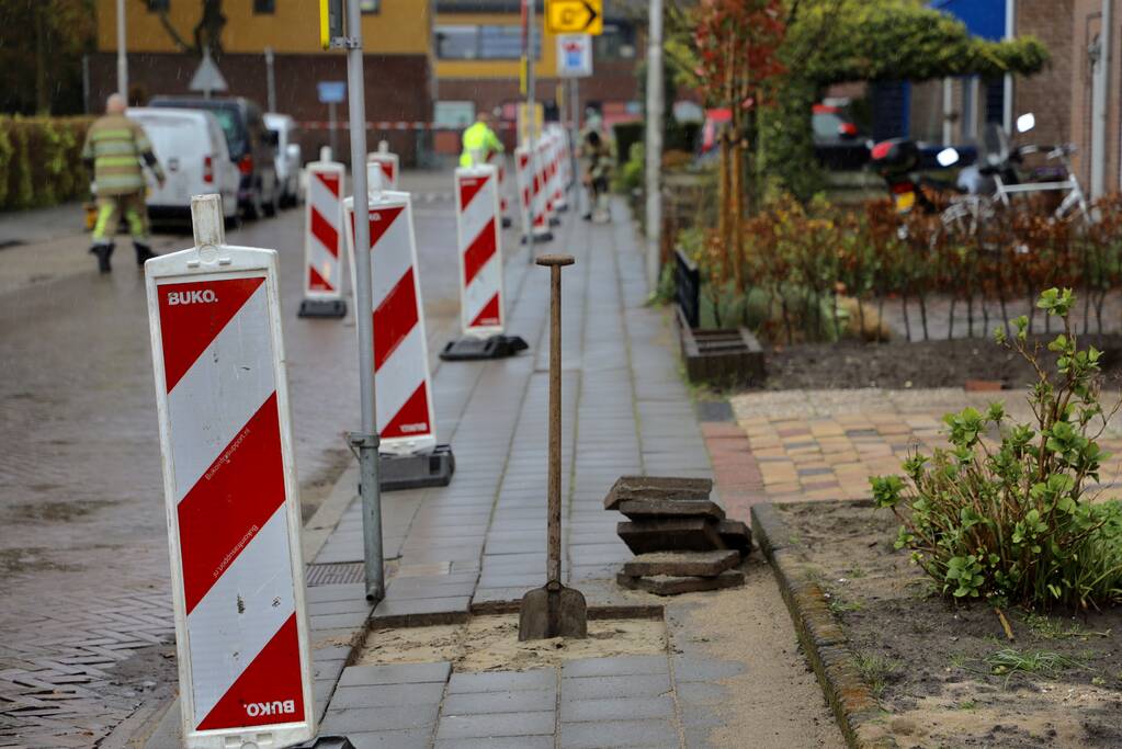 Onderzoek naar gaslekkage in wegdek