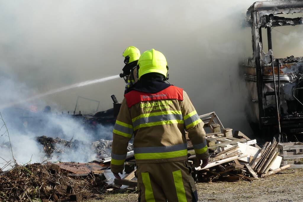Caravan volledig uitgebrand