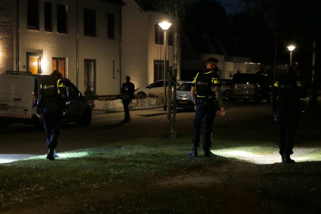 Politie doet onderzoek naar vermoedelijke schietpartij